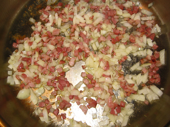 IMG_7142-Zwiebelwürfel zum Dörrfleisch IMG_7142-Zwiebelwürfel zum Dörrfleisch