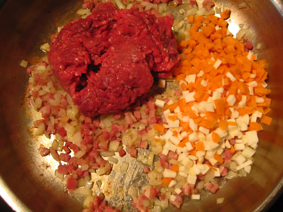 IMG_7145-Rinderhack usw aufbraten IMG_7145-Rinderhack usw aufbraten