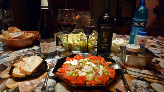 P1000717-Italo-Salat & Italo-Wein-560