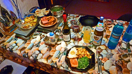 P1000740-Bratkartoffeln - ganzer Tisch-2-560 P1000740-Bratkartoffeln - ganzer Tisch-2-560