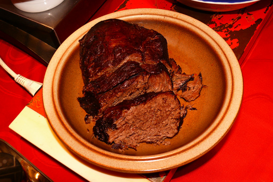 P1060409-ital-Rinderschmorbraten-Teller mit Fleisch-560 P1060409-ital-Rinderschmorbraten-Teller mit Fleisch-560