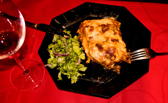 P1060546-Lasagne + Grüner Salatt-560