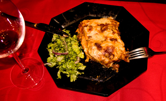 P1060546-Lasagne + Grüner Salatt-560 P1060546-Lasagne + Grüner Salatt-560
