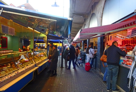 DSC02643-Wochenmarkt Metzger aus Wehrda-560 DSC02643-Wochenmarkt Metzger aus Wehrda-560