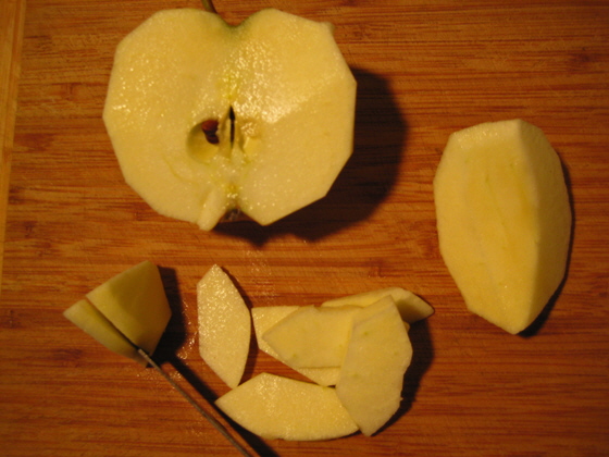 IMG_7351-Apfel kleinschneiden-560