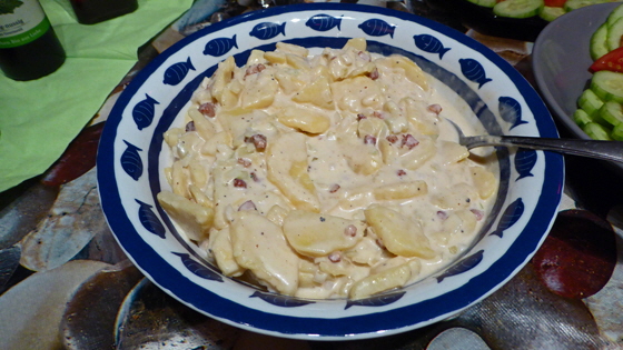 P1000986-normaler Kartoffelsalat (weiß)-560
