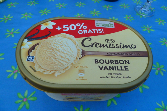 P1100170-Packung Vanille-Eis-560 P1100170-Packung Vanille-Eis-560