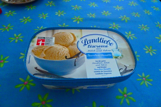 P1100203-Landliebe-Eiscreme Vanille-560 P1100203-Landliebe-Eiscreme Vanille-560